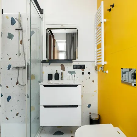Lejlighed Klimatyzowane I Stylowe W Poznaniu Blisko Parku By Renters